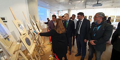 Köln Başkonsolosu Erciyes, DİTİB'de Tezhip sergisi'nin açılışını yaptı