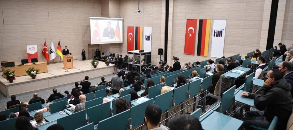 “Türk toplumu Almanya’nın ayrılmaz bir parçası”