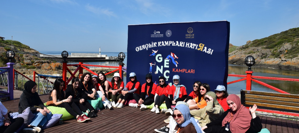 Yurt Dışındaki Türk Gençler Ana Vatanla Buluşuyor!