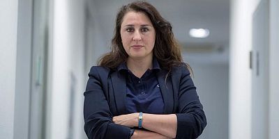 Almanya'da aşırı sağcılardan tehdit alan avukattan para ödülü
