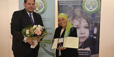 Aynur Çelikdöven'e Federal Liyakat Nişanı verildi