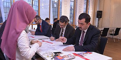 DİTİB’de 17 yaşındaki lösemi hastası genç kız için kampanya düzenlendi